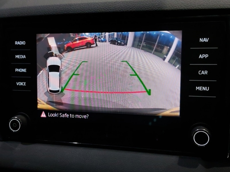 Used Skoda Karoq 2018 for sale - 76951921: Photo 11