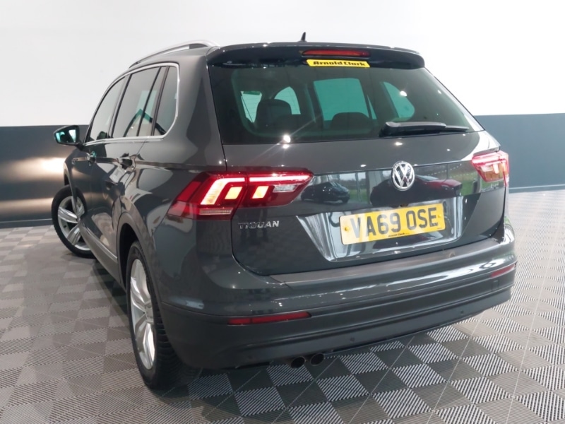 Used Volkswagen Tiguan 2020 for sale - 77141629: Photo 3