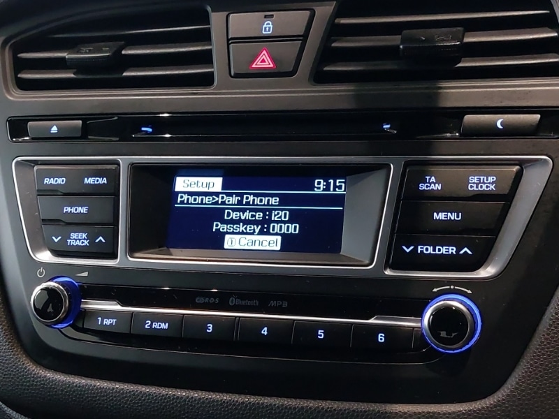 Used Hyundai i20 2015 for sale - 76129802: Photo 18