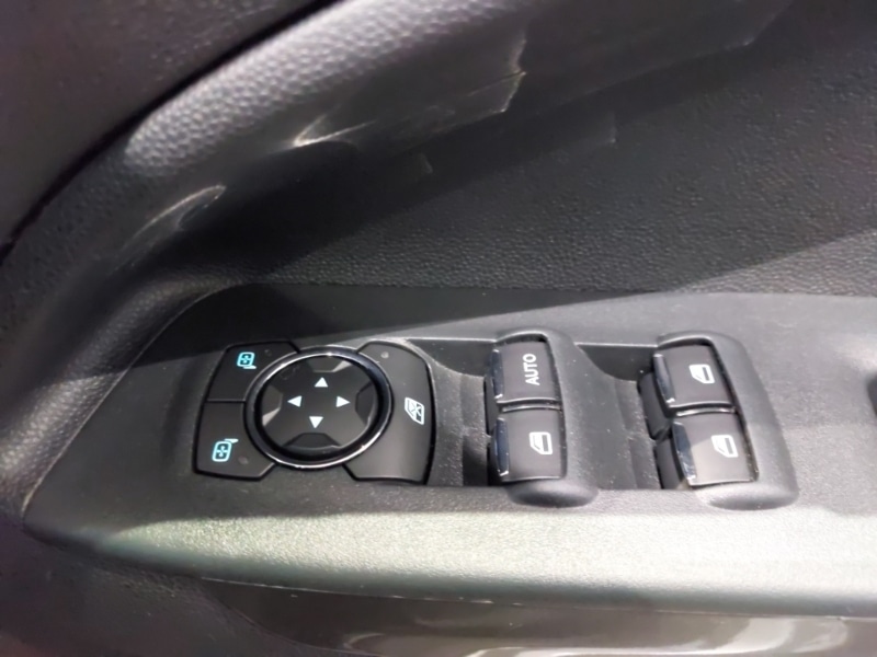 Used Ford Ecosport 2018 for sale - 77448907: Photo 15