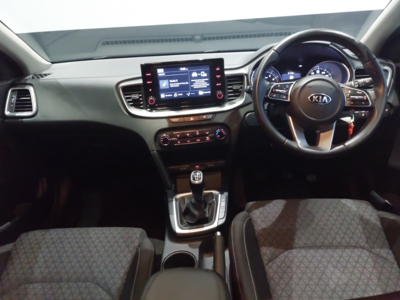 Used Kia XCeed 2020 for sale - 77338525: Photo 2