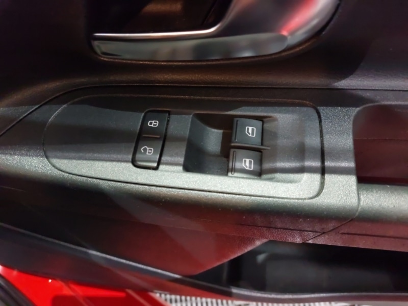 Used Volkswagen up! 2016 for sale - 76827262: Photo 15