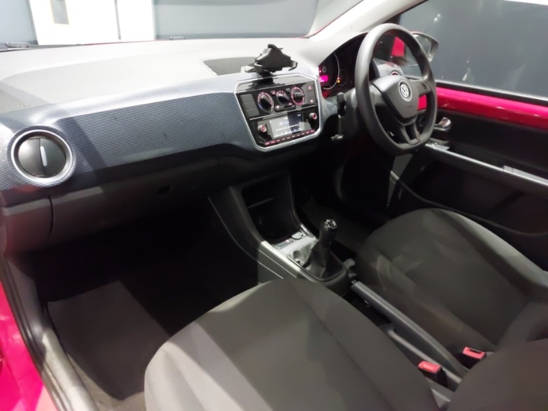 Used Volkswagen up! 2016 for sale - 76827262: Photo 5