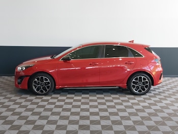Used Kia Ceed 2023 for sale - 79087107: Photo