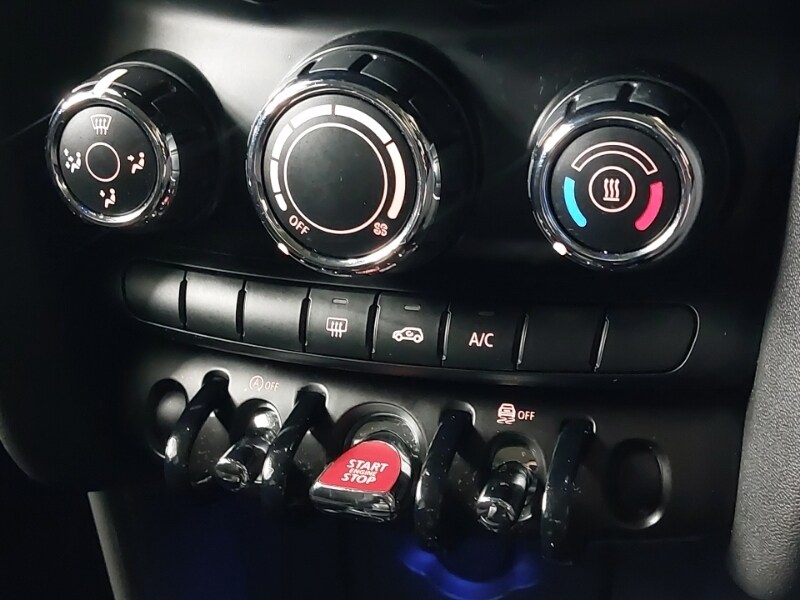 Used MINI Hatch 2020 for sale - 76492992: Photo 17