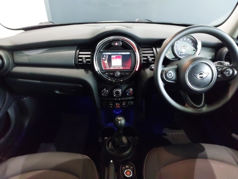 Used MINI Hatch 2020 for sale - 76492992: Photo 2