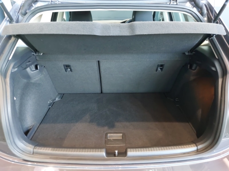 Used Volkswagen Polo 2023 for sale - 77596505: Photo 8