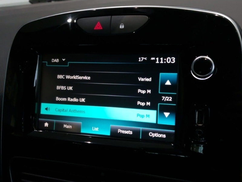 Used Renault Clio 2016 for sale - 77379875: Photo 10