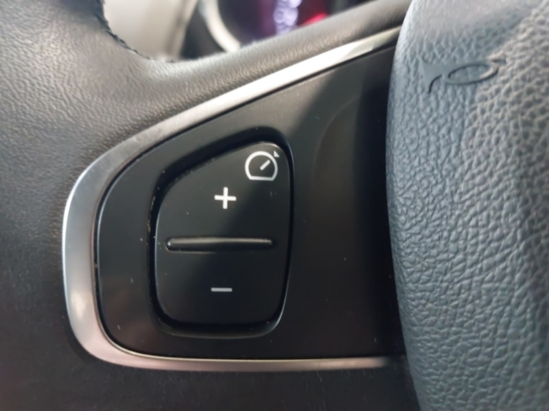 Used Renault Clio 2016 for sale - 77379875: Photo 13