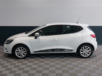 Used Renault Clio 2016 for sale - 77379875: Photo