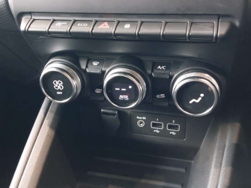 Used Renault Clio 2021 for sale - 77938941: Photo 17