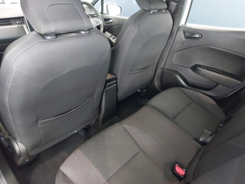 Used Renault Clio 2021 for sale - 77938941: Photo 6