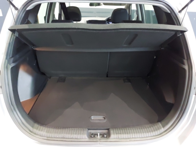 Used Hyundai Ix20 2015 for sale - 76354642: Photo 8