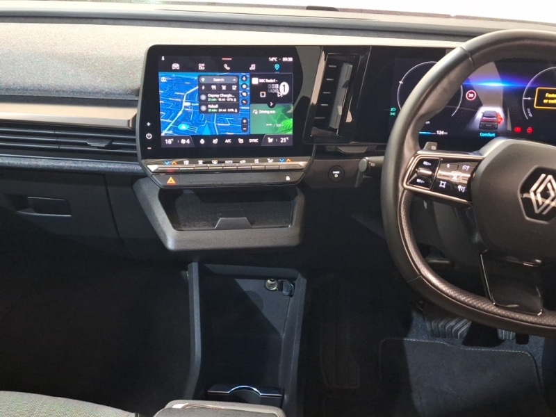 Used Renault Megane E Tech 2024 for sale - 76864432: Photo 7