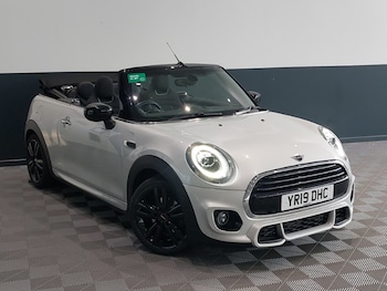 Used MINI Convertible 2019 for sale - 77169201: Photo