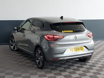 Used Renault Clio 2023 for sale - 79817040: Photo