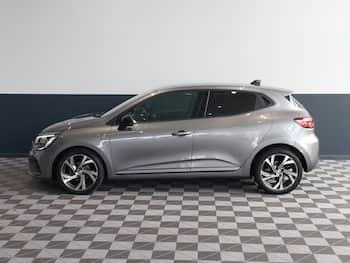 Used Renault Clio 2023 for sale - 79817040: Photo