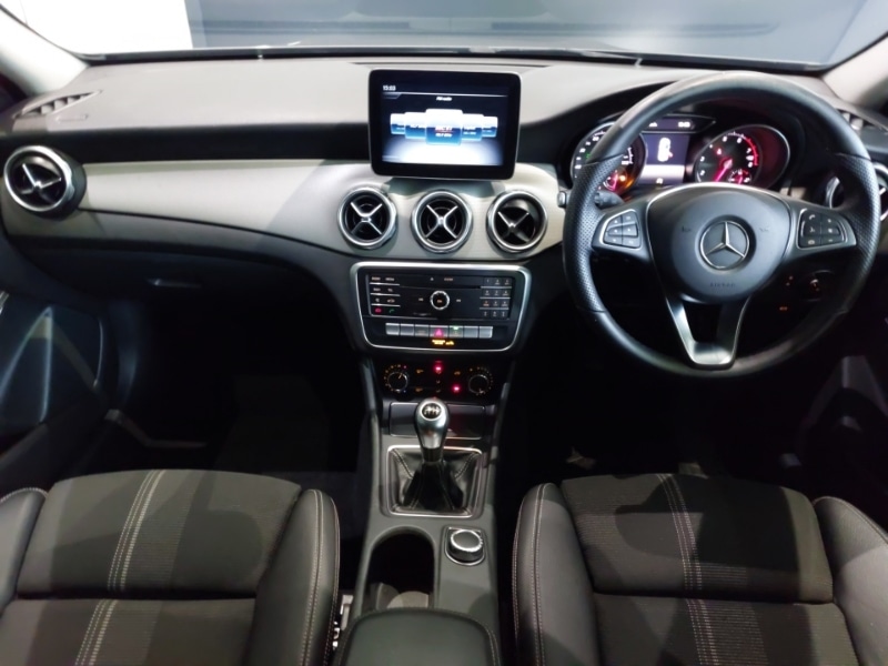 Used Mercedes-Benz GLA 2018 for sale - 76456177: Photo 2