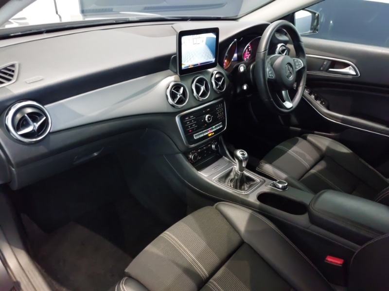 Used Mercedes-Benz GLA 2018 for sale - 76456177: Photo 5