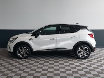 Used Renault Captur 2023 for sale - 78865696: Photo