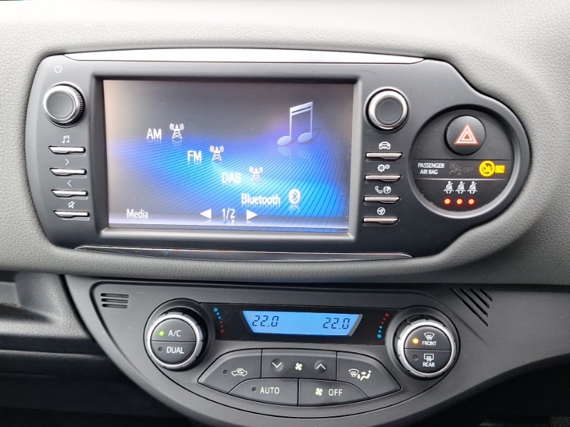 Used Toyota Yaris 2018 for sale - 77031912: Photo 10