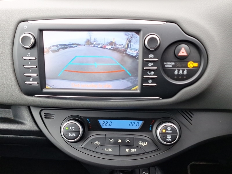 Used Toyota Yaris 2018 for sale - 77031912: Photo 11