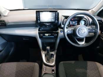Used Toyota Yaris Cross 2022 for sale - 74910760: Photo
