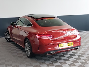 Used Mercedes-Benz C Class 2017 for sale - 76325843: Photo