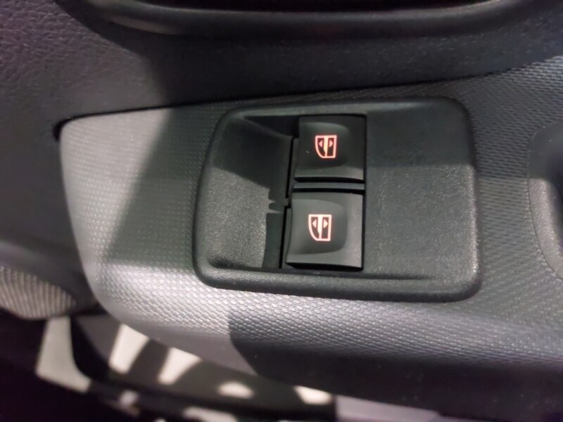 Used Dacia Sandero 2020 for sale - 77518509: Photo 18