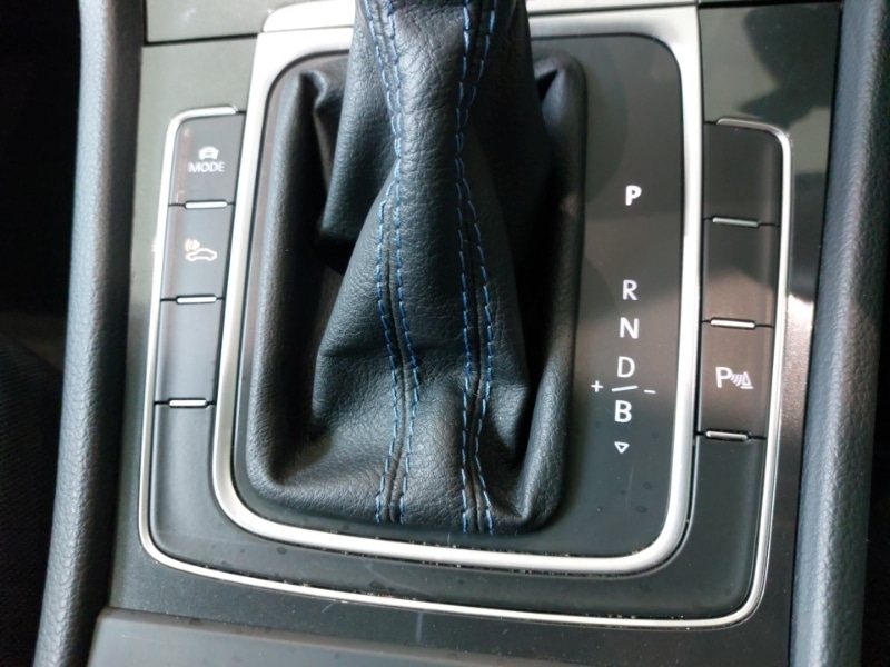 Used Volkswagen Golf 2018 for sale - 77948133: Photo 16