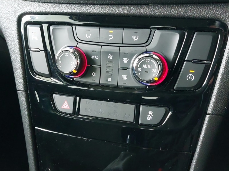 Used Vauxhall Mokka X 2017 for sale - 76369632: Photo 16