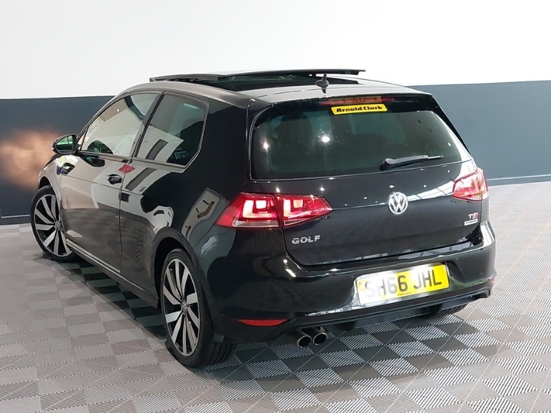 Used Volkswagen Golf 2016 for sale - 76309150: Photo 3