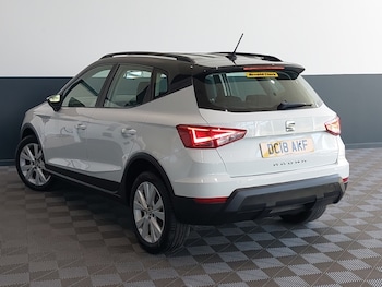 Used SEAT Arona 2018 for sale - 79498539: Photo