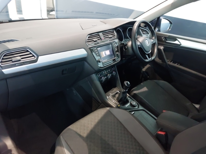 Used Volkswagen Tiguan 2017 for sale - 77424208: Photo 5