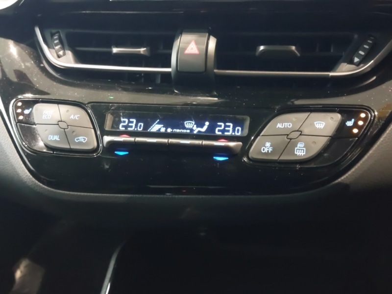 Used Toyota C-HR 2019 for sale - 77419229: Photo 17