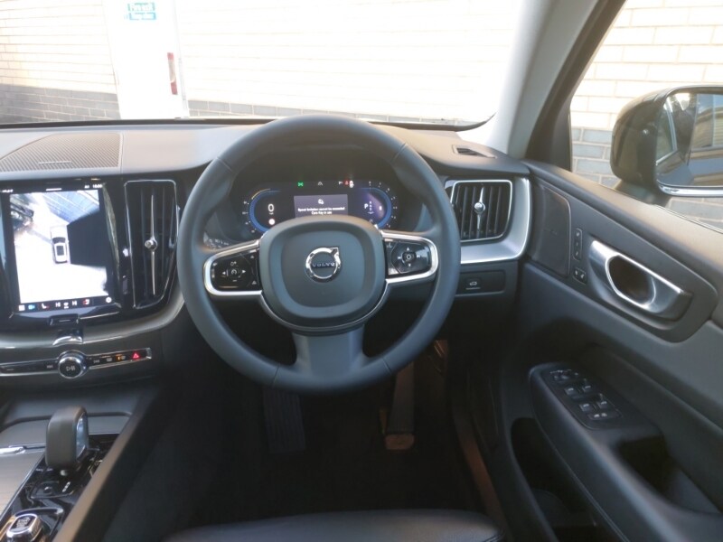 Used Volvo XC60 2023 for sale - 77476016: Photo 7