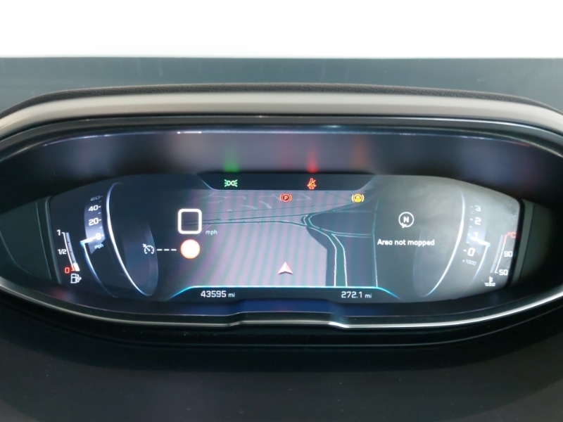 Used Peugeot 3008 2018 for sale - 76687847: Photo 11