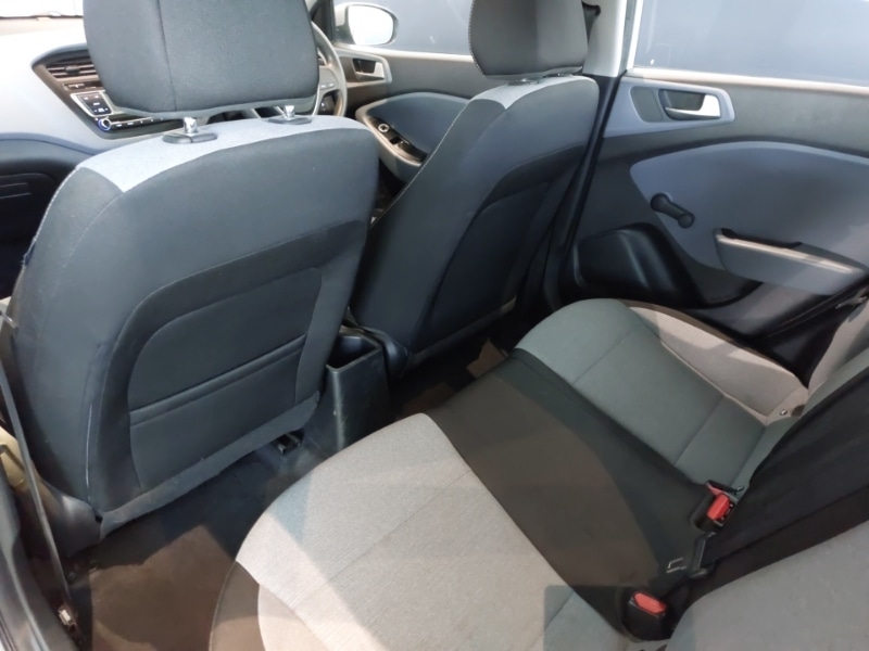 Used Hyundai i20 2016 for sale - 78113146: Photo 6