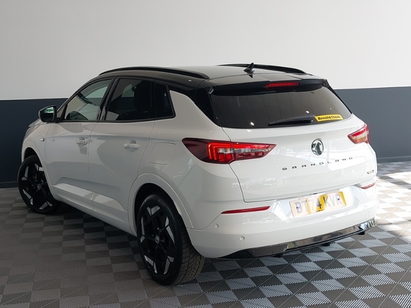 Used Vauxhall Grandland 2024 for sale - 76834531: Photo 3