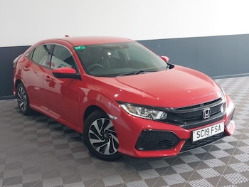 Used Honda Civic 2019 for sale - 75976862: Photo
