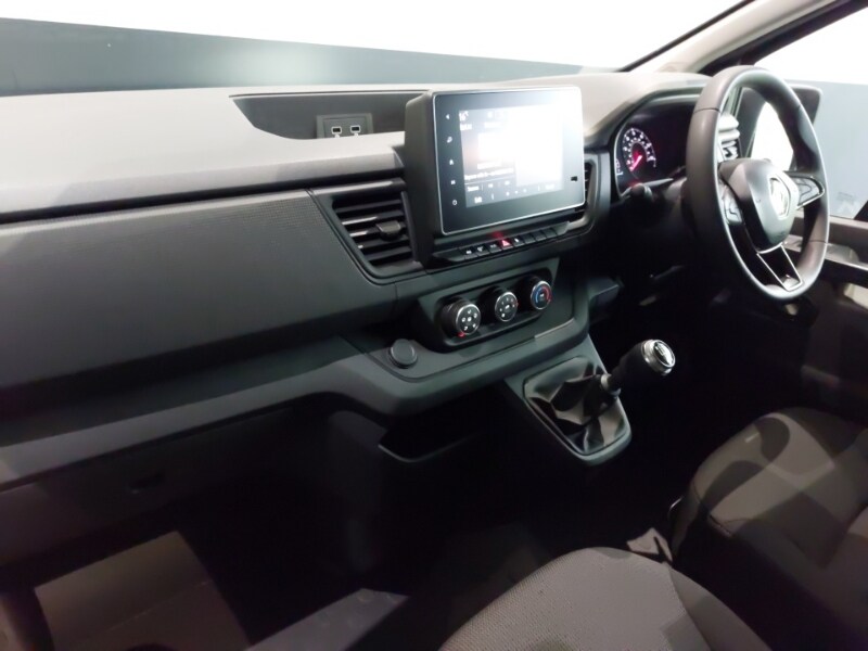 Used Renault Trafic 2024 for sale - 76619073: Photo 2