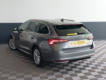 Used Skoda Octavia 2024 for sale - 78274637: Photo