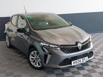 Used Renault Clio 2024 for sale - 75715093: Photo