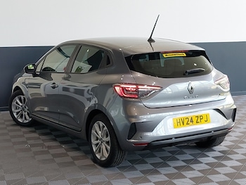 Used Renault Clio 2024 for sale - 75715093: Photo