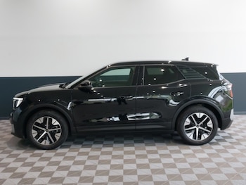 Used Ford Explorer 2025 for sale - 76717951: Photo