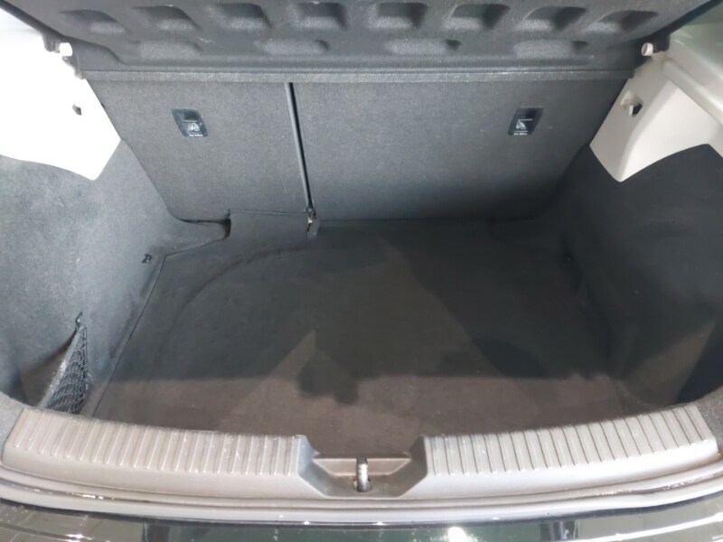 Used SEAT Leon 2018 for sale - 77948143: Photo 8