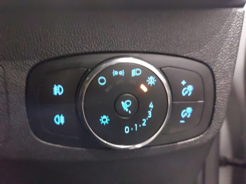 Used Ford Focus 2023 for sale - 76987418: Photo 13