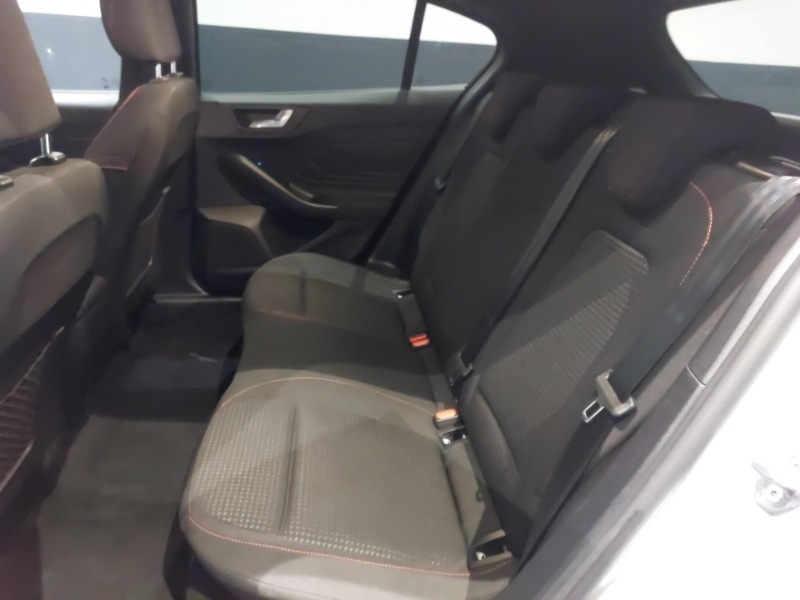 Used Ford Focus 2023 for sale - 76987418: Photo 6