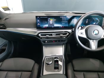 Used BMW 3 Series 2024 for sale - 78751251: Photo