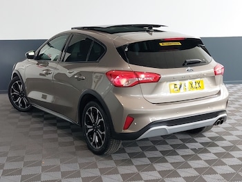Used Ford Focus 2019 for sale - 79420517: Photo